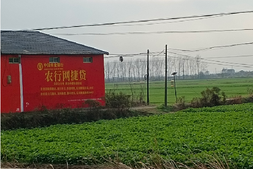 宁国如何防止墙体广告褪色呢？